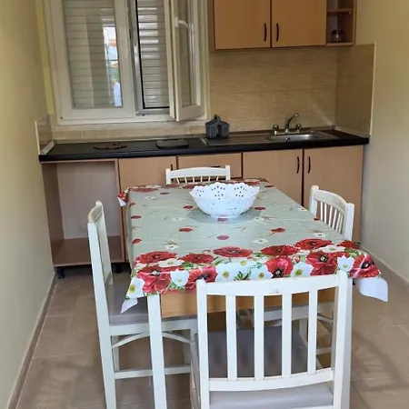 Apartmán Velipoja Rooms *